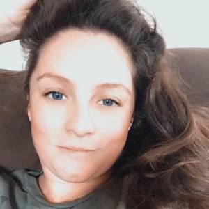 Meet your Posher, Sara jane